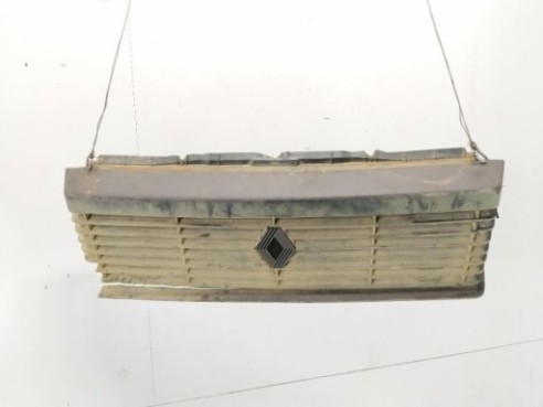 REJILLA / CALANDRA RENAULT MASTER I Furgón (T__)|Desguaces La Cabaña