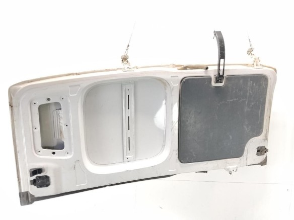   PUERTA TRA IZQ CARGA HYUNDAI H350 Furgón|Desguaces La Cabaña