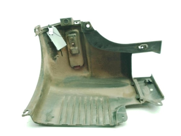   PUNTA PARAGOLPES TRA IZQ HYUNDAI H350 Furgón|Desguaces La Cabaña