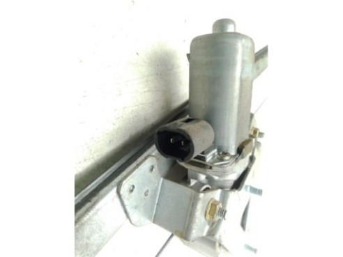 7700311820 ELEVALUNAS PUERTA LAT DEL IZQ RENAULT TRAFIC II Furgón (FL)|Desguaces La Cabaña