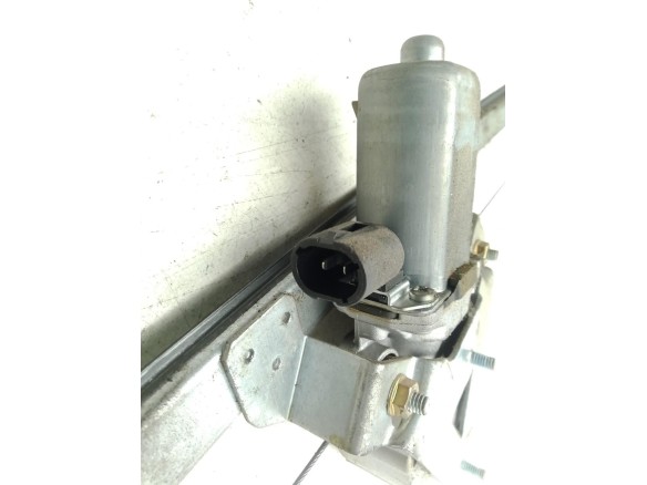 7700311820 ELEVALUNAS PUERTA LAT DEL IZQ RENAULT TRAFIC II Furgón (FL)|Desguaces La Cabaña