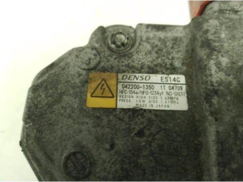 0422001350 COMPRESOR AA TOYOTA YARIS (_P13_)|Desguaces La Cabaña