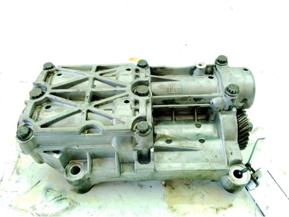 2131027060 BOMBA ACEITE HYUNDAI SANTA FE II Furgoneta/SUV (CM)|Desguaces La Cabaña