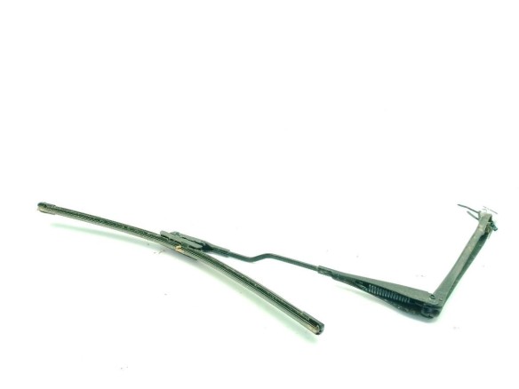 61617239519 BRAZO LIMPIAPARABRISAS DEL IZQ BMW 1 (F21)|Desguaces La Cabaña