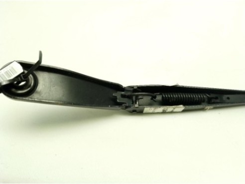 BRAZO LIMPIAPARABRISAS DEL IZQ VOLVO S60 II (134)|Desguaces La Cabaña