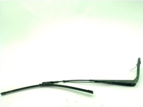 2E1955402A, A9068205944 BRAZO LIMPIAPARABRISAS DEL DER VW CRAFTER 30-50 Furgón (2E_)|Desguaces La Cabaña