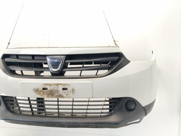 620222302R PARAGOLPES DEL DACIA LODGY|Desguaces La Cabaña