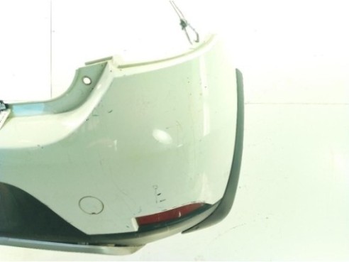 PARAGOLPES TRA DACIA SANDERO II|Desguaces La Cabaña