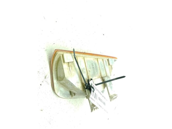   PILOTO DEL DER MERCEDES BENZ 100 Furgón (631)|Desguaces La Cabaña