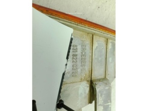   PILOTO DEL DER MERCEDES BENZ 100 Furgón (631)|Desguaces La Cabaña