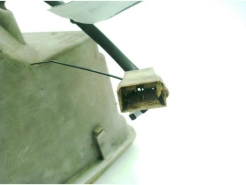   FARO IZQUIERDO IVECO DAILY II Furgón/ranchera familiar|Desguaces La Cabaña