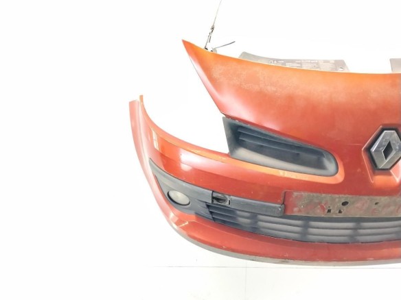 7701208682 PARAGOLPES DEL RENAULT CLIO III (BR0/1, CR0/1)|Desguaces La Cabaña