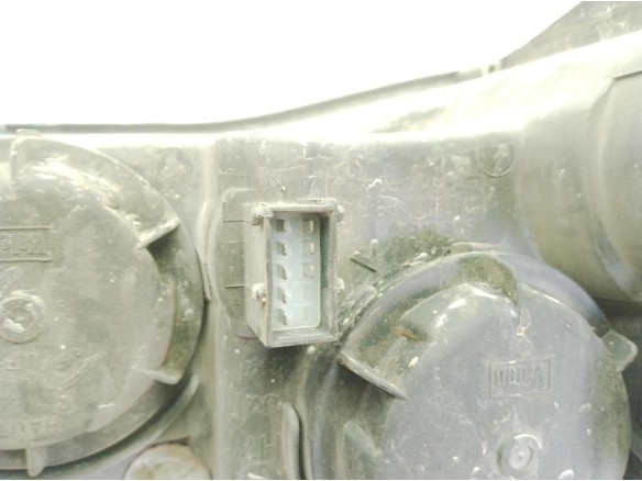 93185145, 13195923 FARO IZQUIERDO OPEL CORSA C (X01)|Desguaces La Cabaña