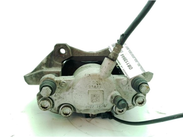 A2044212481 PINZA DEL DER MERCEDES BENZ CLASE E (W212)|Desguaces La Cabaña