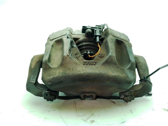 A2044212481 PINZA DEL DER MERCEDES BENZ CLASE E (W212)|Desguaces La Cabaña