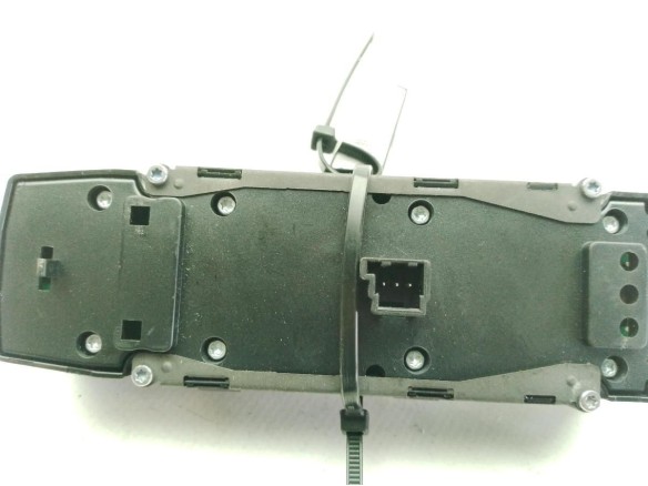 2129054007 MANDO ELEVALUNAS PUERTA LAT DEL IZQ MERCEDES BENZ CLASE E (W212)|Desguaces La Cabaña