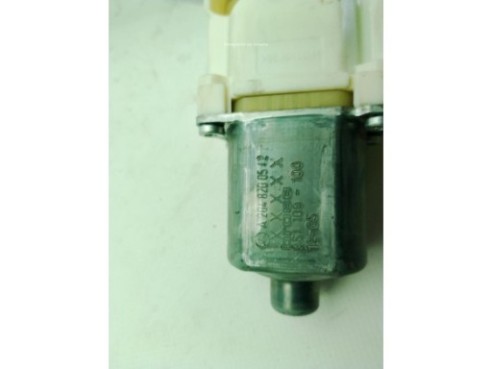 A2047300779, A2048200542 ELEVALUNAS PUERTA LAT TRA IZQ MERCEDES BENZ CLASE E (W212)|Desguaces La Cabaña