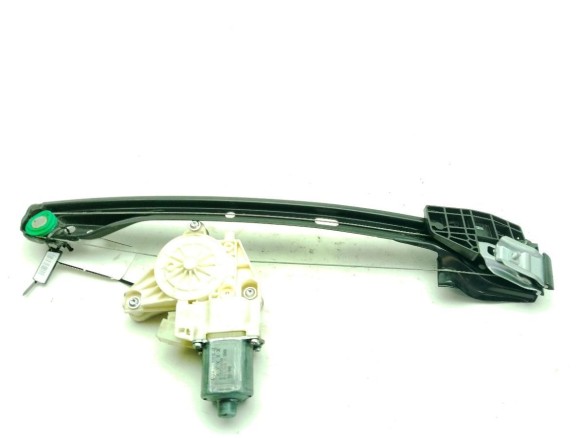 A2047300879, A2048200642 ELEVALUNAS PUERTA LAT TRA DER MERCEDES BENZ CLASE E (W212)|Desguaces La Cabaña