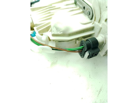 A2047301435, A0997300235 CERRADURA PUERTA LAT TRA DER MERCEDES BENZ CLASE E (W212)|Desguaces La Cabaña