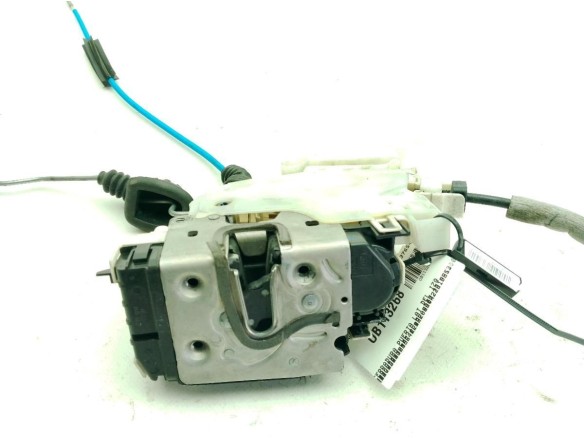 A2047201535, A0997200135 CERRADURA PUERTA LAT DEL IZQ MERCEDES BENZ CLASE E (W212)|Desguaces La Cabaña