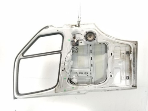 A906720000528 PUERTA LAT DEL IZQ MERCEDES BENZ SPRINTER 3-t Furgón (906)|Desguaces La Cabaña