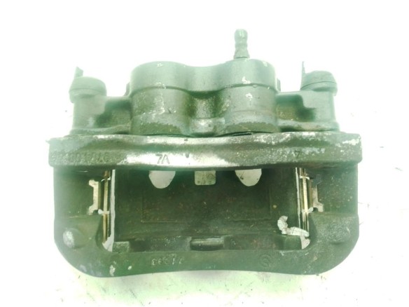 504122833 PINZA TRA IZQ IVECO DAILY V Furgón/ranchera familiar|Desguaces La Cabaña