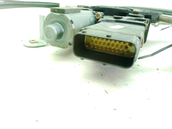 1U0837462B ELEVALUNAS PUERTA LAT DEL DER SKODA OCTAVIA I (1U2)|Desguaces La Cabaña