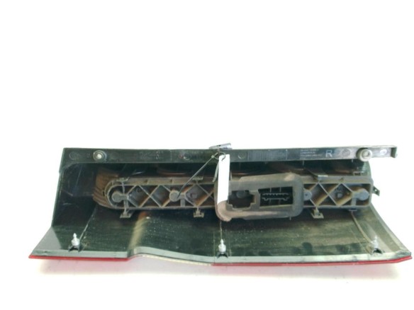   PILOTO TRA DER EXT MERCEDES BENZ SPRINTER 3-t Furgón (906)|Desguaces La Cabaña