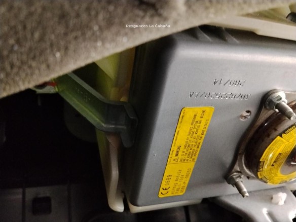  01660414 KIT AIRBAGS + SALPICADERO + CINTURONES O ANCLAJE + CENTRALIT TOYOTA AURIS (_E18_)|Desguaces La Cabaña