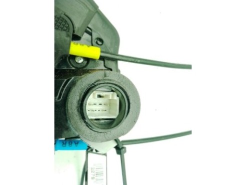 6906005050 CERRADURA PUERTA LAT TRA IZQ TOYOTA AURIS (_E18_)|Desguaces La Cabaña