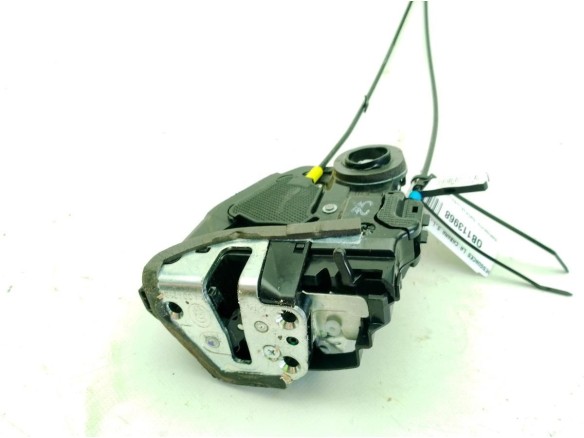 6906005050 CERRADURA PUERTA LAT TRA IZQ TOYOTA AURIS (_E18_)|Desguaces La Cabaña