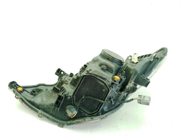 8113002J61, 8111002E21 FARO DERECHO TOYOTA AURIS (_E18_)|Desguaces La Cabaña