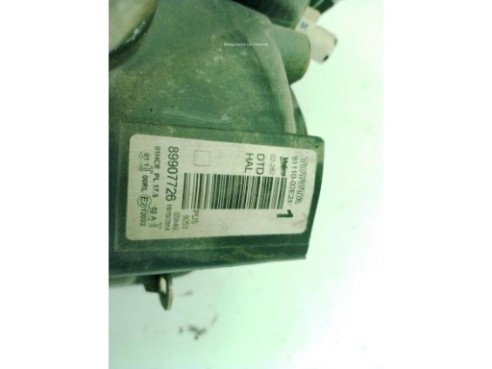 8113002J61, 8111002E21 FARO DERECHO TOYOTA AURIS (_E18_)|Desguaces La Cabaña