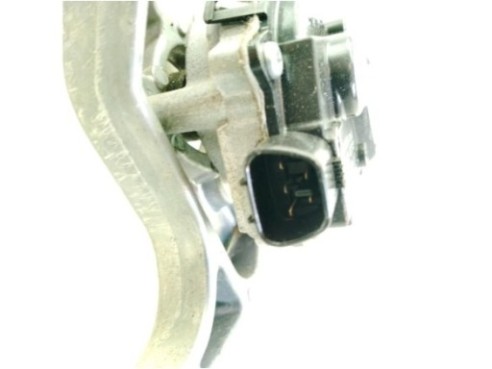 8511002340 MOTOR LIMPIAPARABRISAS DEL TOYOTA AURIS (_E18_)|Desguaces La Cabaña