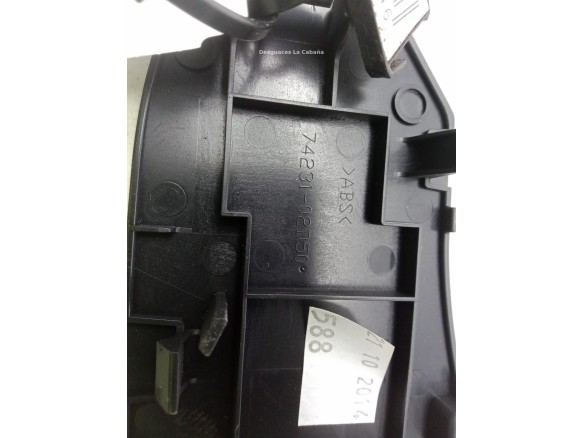 8482002310 MANDO ELEVALUNAS PUERTA LAT DEL DER TOYOTA AURIS (_E18_)|Desguaces La Cabaña