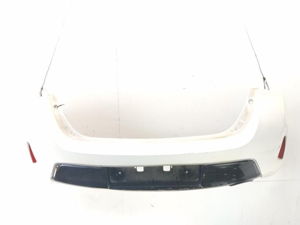 5215902997 PARAGOLPES TRA TOYOTA AURIS (_E18_)|Desguaces La Cabaña