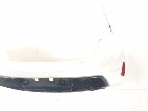 5215902997 PARAGOLPES TRA TOYOTA AURIS (_E18_)|Desguaces La Cabaña