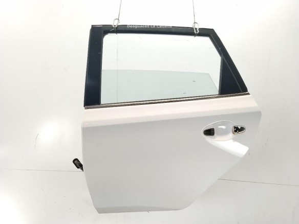 6700402380 PUERTA LAT TRA IZQ TOYOTA AURIS (_E18_)|Desguaces La Cabaña