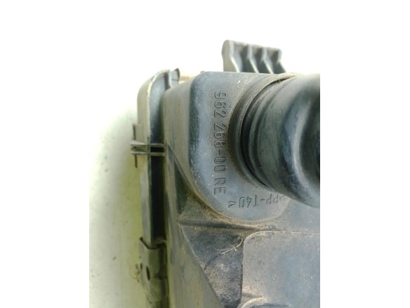   FARO DERECHO MERCEDES BENZ 100 Furgón (631)|Desguaces La Cabaña