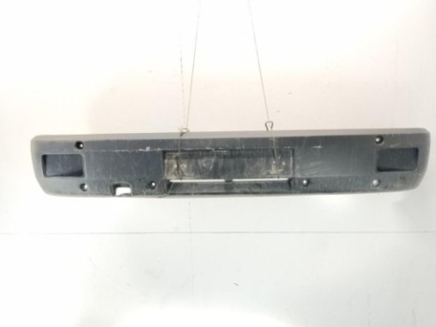   PARAGOLPES DEL MERCEDES BENZ 100 Furgón (631)|Desguaces La Cabaña