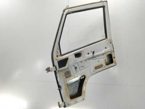   PUERTA LAT DEL DER MERCEDES BENZ 100 Furgón (631)|Desguaces La Cabaña