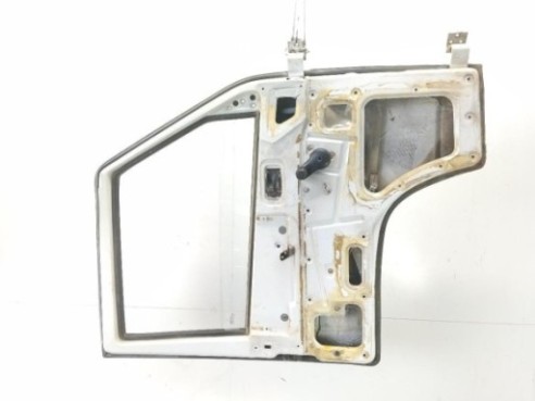   PUERTA LAT DEL IZQ MERCEDES BENZ 100 Furgón (631)|Desguaces La Cabaña