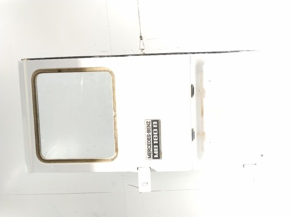   PUERTA TRA IZQ CARGA MERCEDES BENZ 100 Furgón (631)|Desguaces La Cabaña