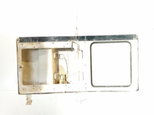   PUERTA TRA IZQ CARGA MERCEDES BENZ 100 Furgón (631)|Desguaces La Cabaña