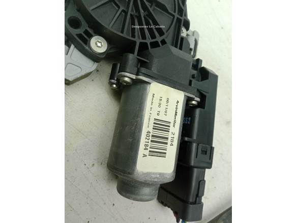 824811H300 ELEVALUNAS PUERTA LAT DEL DER KIA PRO CEE'D (ED)|Desguaces La Cabaña