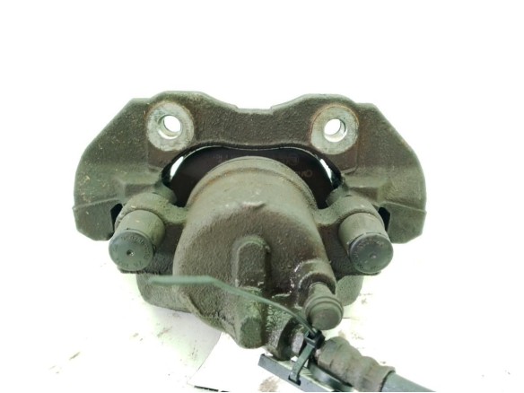   PINZA DEL IZQ MAZDA 3 Sedán (BL)|Desguaces La Cabaña