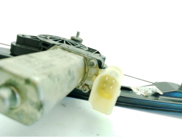 7351049 ELEVALUNAS PUERTA LAT TRA IZQ BMW 3 (F30, F80)|Desguaces La Cabaña