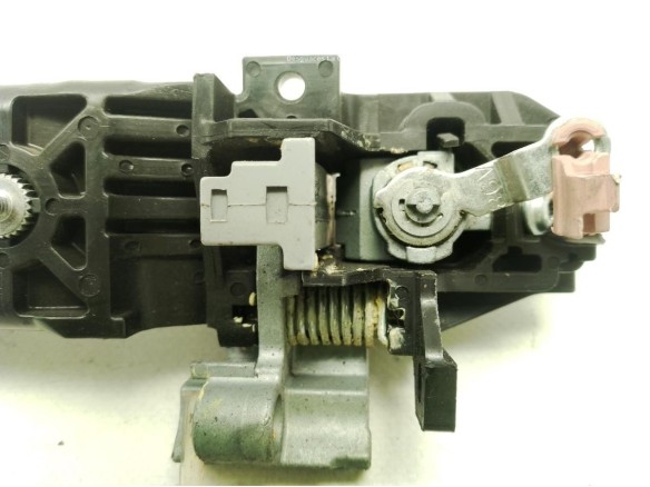 MANILLA PUERTA LAT DEL IZQ EXT MAZDA 6 Hatchback (GH)|Desguaces La Cabaña