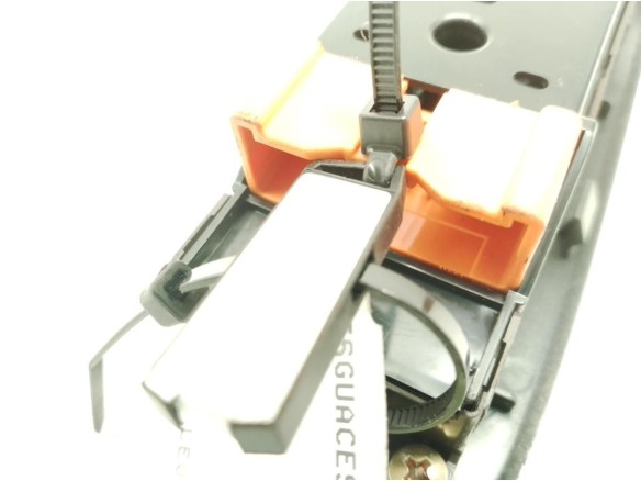   MANDO ELEVALUNAS PUERTA LAT DEL IZQ LEXUS IS SportCross (_E1_)|Desguaces La Cabaña