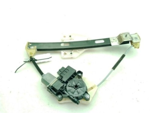 5F4839462D, 5Q0959812A ELEVALUNAS PUERTA LAT TRA DER SEAT LEON (5F1)|Desguaces La Cabaña